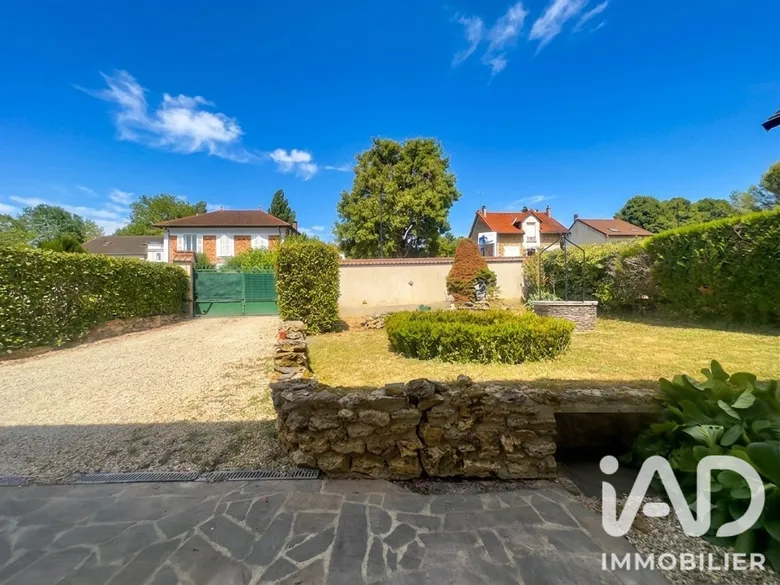 Maison 6 pièces 140 m² · à Yerres · 140 m² · 399 000 €