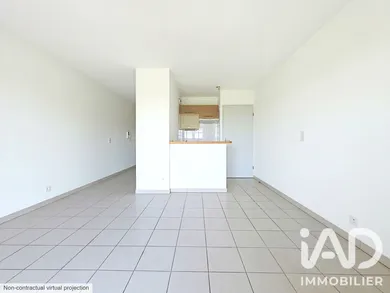 Apartment in Ris-Orangis (91130)