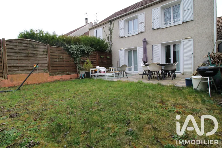 Maison 5 pièces 112 m² · à Aulnay-sur-Mauldre · 112 m² · 310 000 €