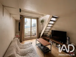 Apartment in Paris (75011)
