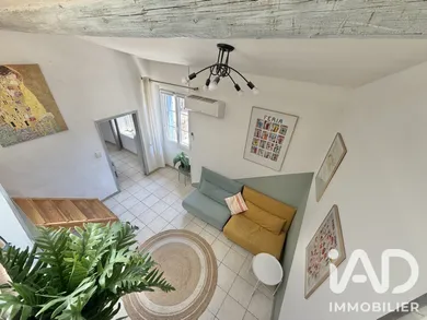 Apartment in Nîmes (30900)