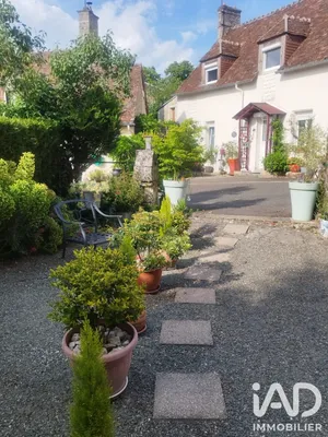 House in Villaines-la-Carelle (72600)