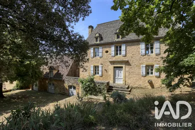 Mansion in Veyrignac (24370)