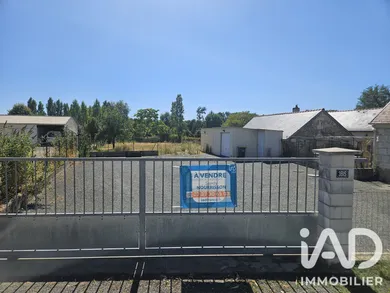 Building plot in La Breille-les-Pins (49390)