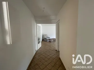Appartement à Périgny (94520)