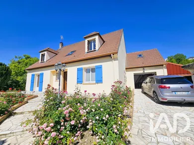 Detached house in Mont-Saint-Père (02400)