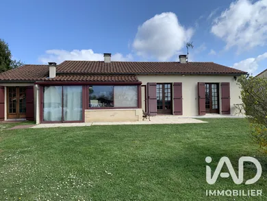 House in Mouleydier (24520)