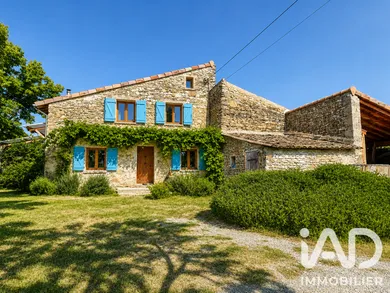 Maison de campagne à Suze (26400)