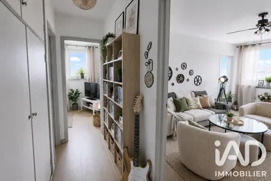 Appartement à Combs-la-Ville (77380)