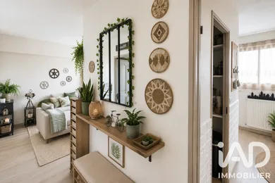 Appartement à Combs-la-Ville (77380)