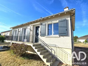 House in Naintré (86530)