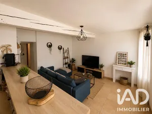 Appartement à Maillane (13910)