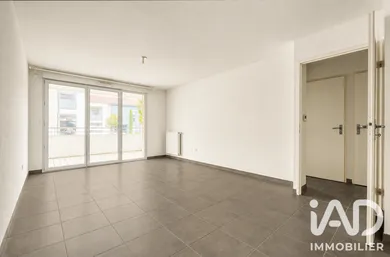 Appartement à Cornebarrieu (31700)