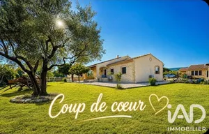 Detached house in Séguret (84110)