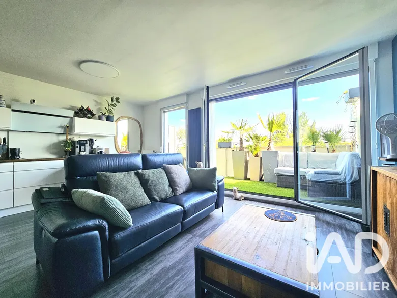 Appartement 3 pièces 64 m² · à La Courneuve · 63,6 m² · 230 000 €