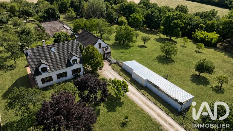 Maison 7 pièces 146 m² · à Dammarie-sur-Loing · 146 m² · 252 000 €