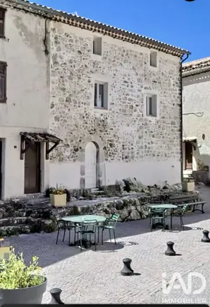 Maison de village à Le Mas (06910)