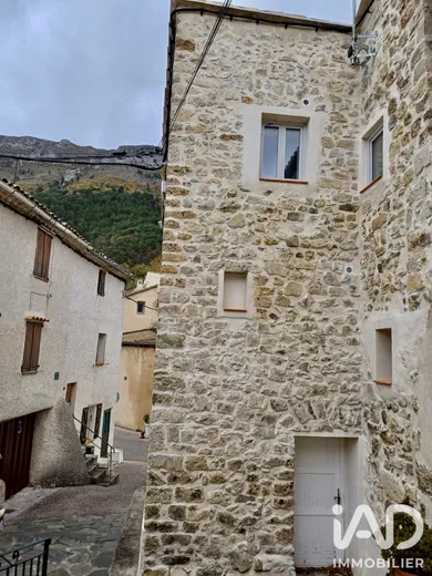 Maison de village à Le Mas (06910)