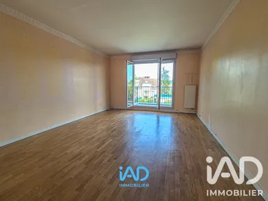 Appartement à Mantes-la-Jolie (78200)