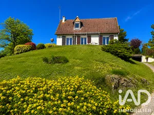 Pavillon à Nailly (89100)