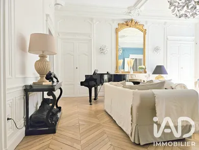 Appartement à Dijon (21000)