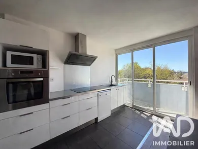 Apartment in Bruges (33520)