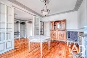 Apartment in Saint-Maur-des-Fossés (94210)