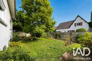 House in Noisy-le-Grand (93160)