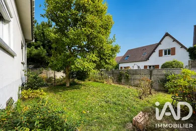 Maison à Noisy-le-Grand (93160)