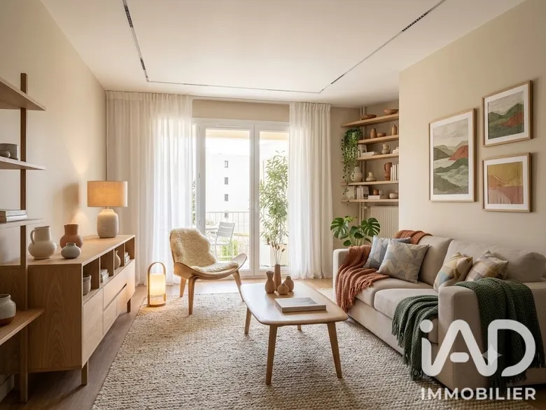 Appartement 4 pièces 79 m² · à Versailles · 79 m² · 430 000 €