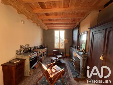 Maison de campagne à Sainte-Florence (33350)