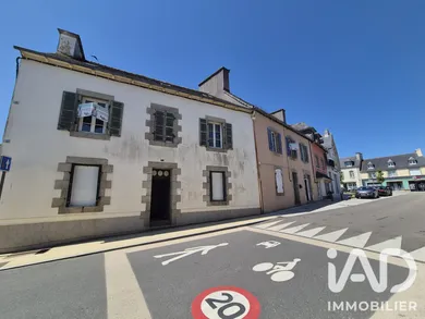 Immeuble à Sizun (29450)