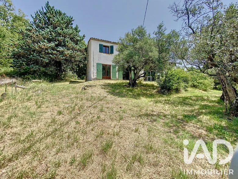 Maison 5 pièces 144 m² · à Tourrettes · 144 m² · 388 500 €