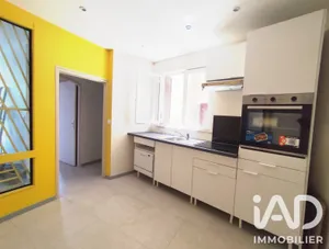 Apartment in Aveze (30120)
