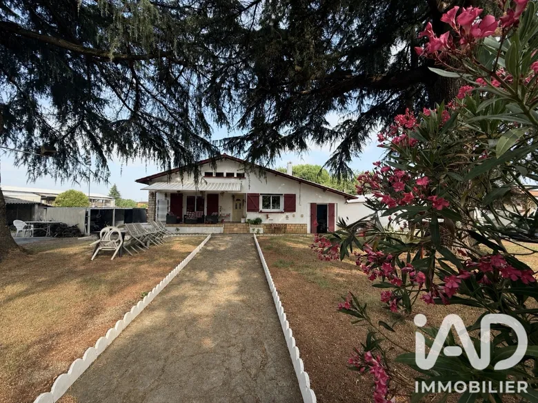 Maison 4 pièces 85 m² · à Lamothe-Landerron · 85 m² · 169 000 €