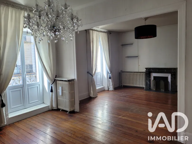 Appartement 5 pièces 126 m² · à Montceau-les-Mines · 126 m² · 119 000 €