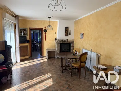 Maison de campagne à Guern (56310)