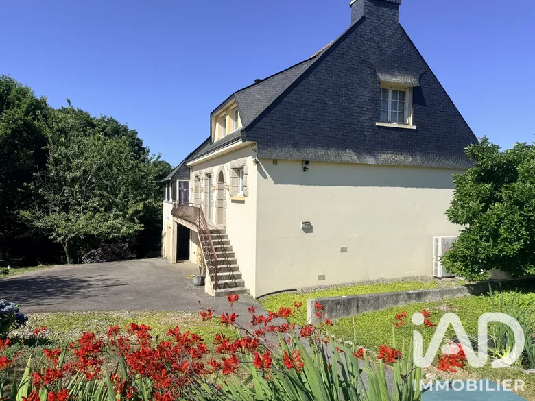 Maison 5 pièces 148 m² · à Guern · 148 m² · 195 000 €