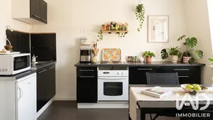 Apartment in Pérenchies (59840)