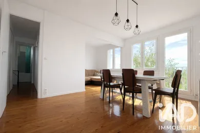 Apartment in Bourg-en-Bresse (01000)