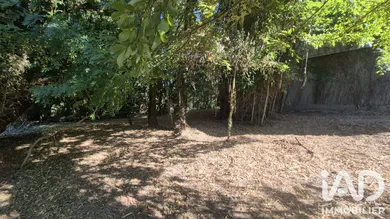 Terrain à bâtir à Saint-Léonard-de-Noblat (87400)