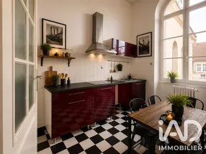 Apartment in Troyes (10000)