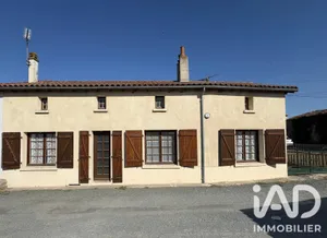 House in Moncoutant (79320)