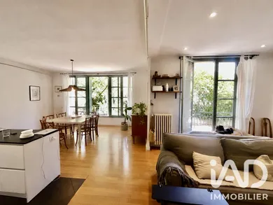 Apartment in Aix-en-Provence (13100)