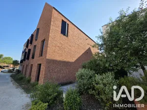 Apartment in Bègles (33130)