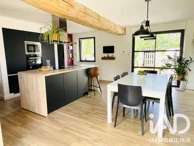 Longere in Lys-Haut-Layon (49310)