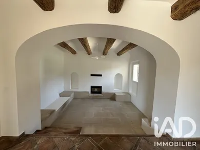 Maison traditionnelle à Aix-en-Provence (13090)