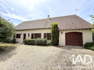 Maison traditionnelle à Saint-Denis-Lanneray (28200)
