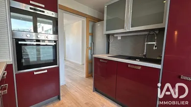 Apartment in Saint-Martin-d'Hères (38400)