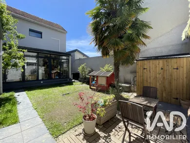House in Carrières-sur-Seine (78420)